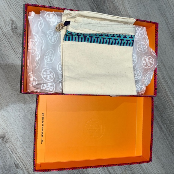 Tory Burch | Penelope Slingback Pump - Picture 11 of 12